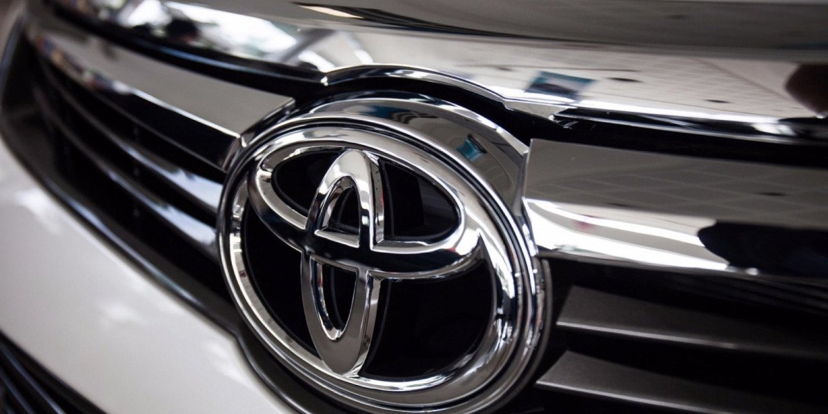 Transparency & Integrity: The Bedrock of Toyota Showroom Paschim Vihar